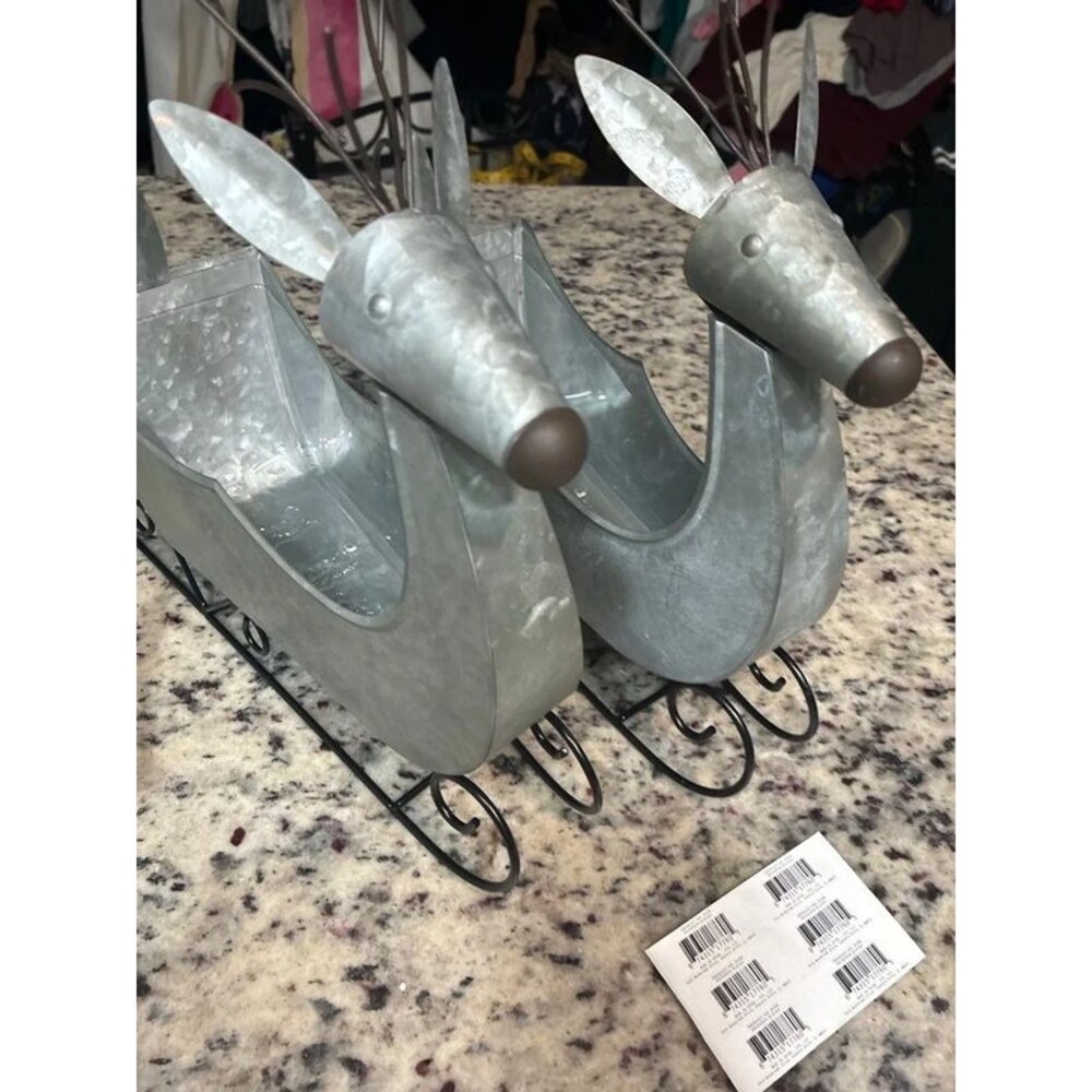 FTD metal vintage flower pot reindeers